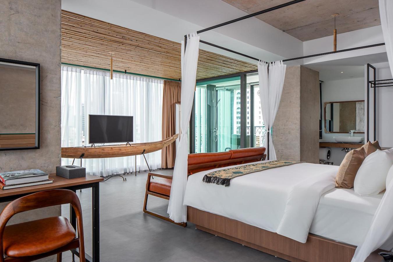 Check Inn Phnom Penh Royal Palace Exterior photo